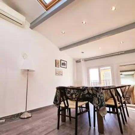 Le Godart - Au Coeur Du Vieil Casa de Férias