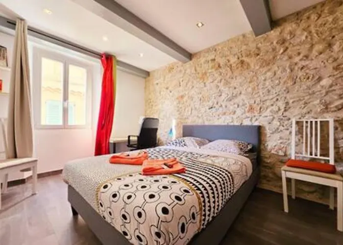 Le Godart - Au Coeur Du Vieil * Antibes