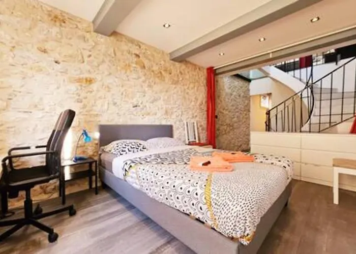 Le Godart - Au Coeur Du Vieil Antibes